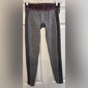 Gymshark Grey compression leggings size small✅💕